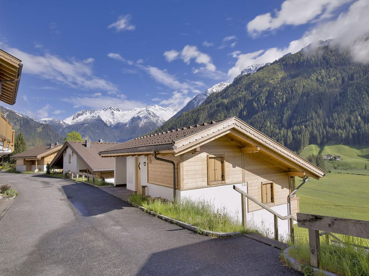 Holiday park Chalet in Austria near Ski Bus and Sauna - Outdoor photo 2