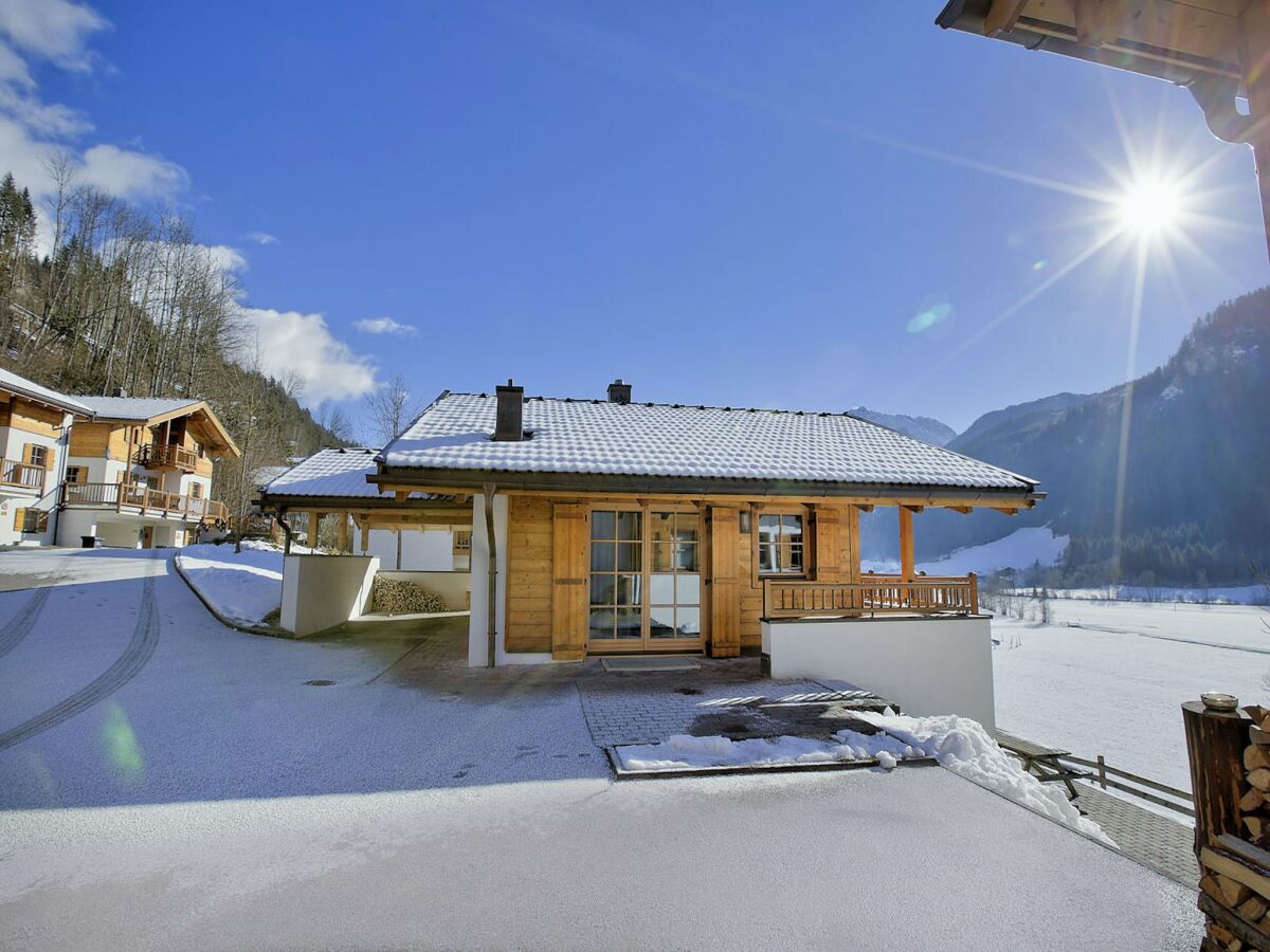Holiday park Chalet in Austria near Ski Lift & Sauna - Outdoor photo 2