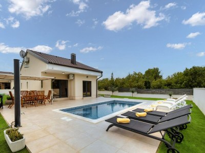Villa Villa Shaula 1 -  Three Bedroom House with Pool - Outdoor photo 2