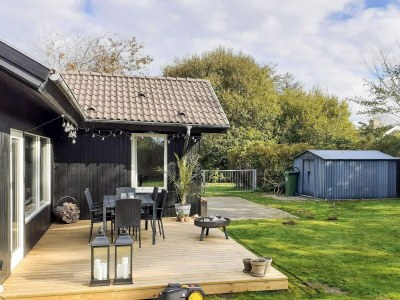 Holiday house 4 Sterne Ferienhaus in Løgstør - Outdoor photo 2