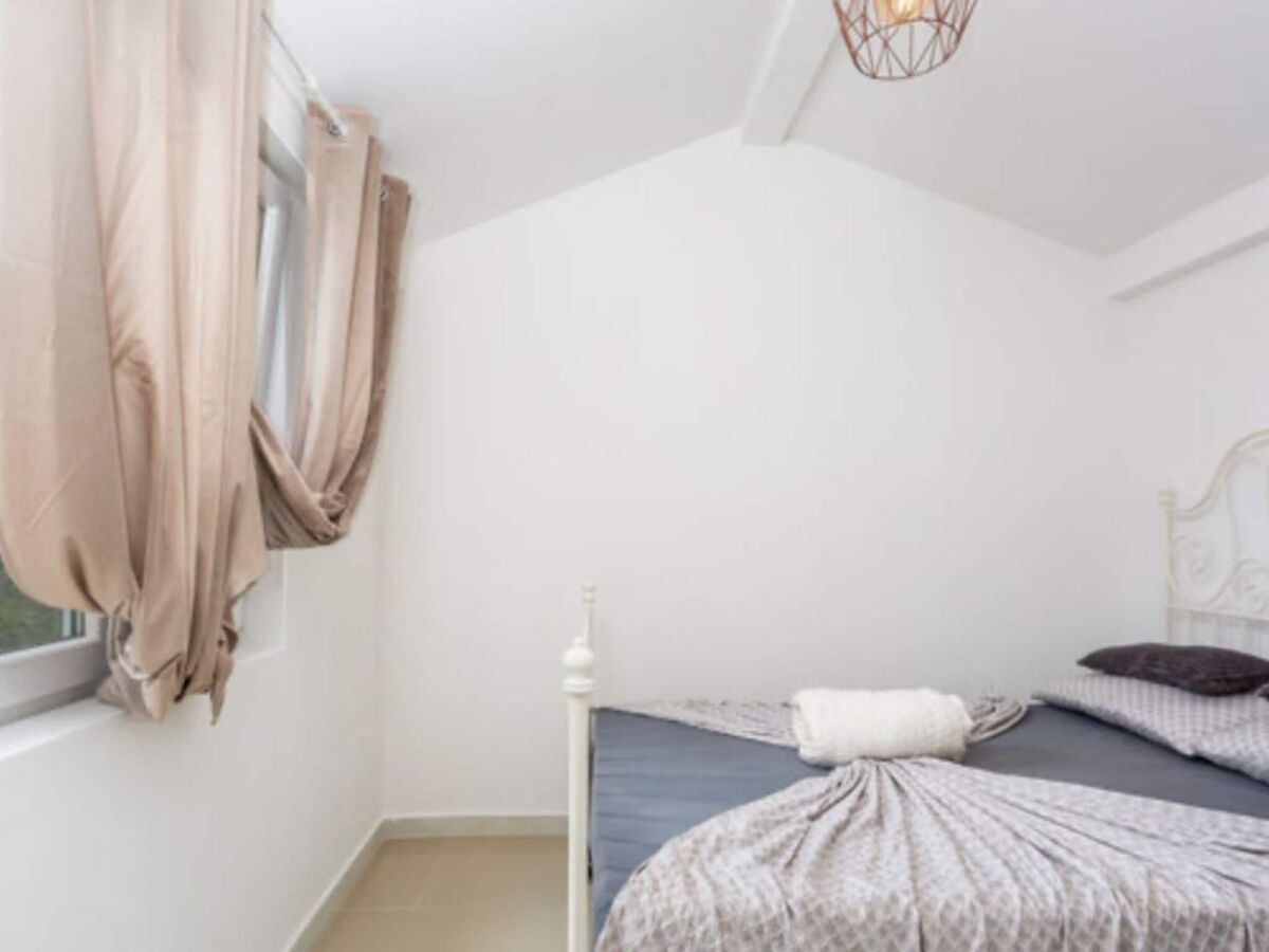 Apartment Two Bedroom Apartment with Terrace - Features photo 5