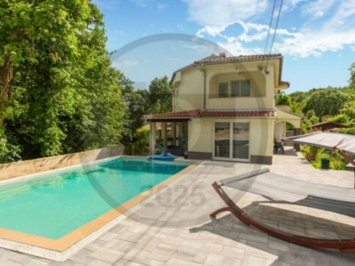 Apartment Two Bedroom Apartment with Terrace - Outdoor photo 11