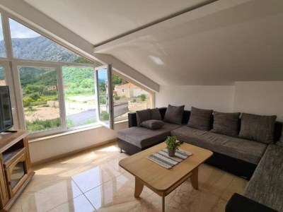 Apartment Apartment with One Bathroom - Features photo 12