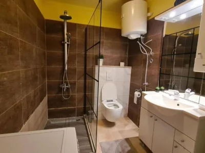 Apartment Apartment with One Bathroom - Features photo 30