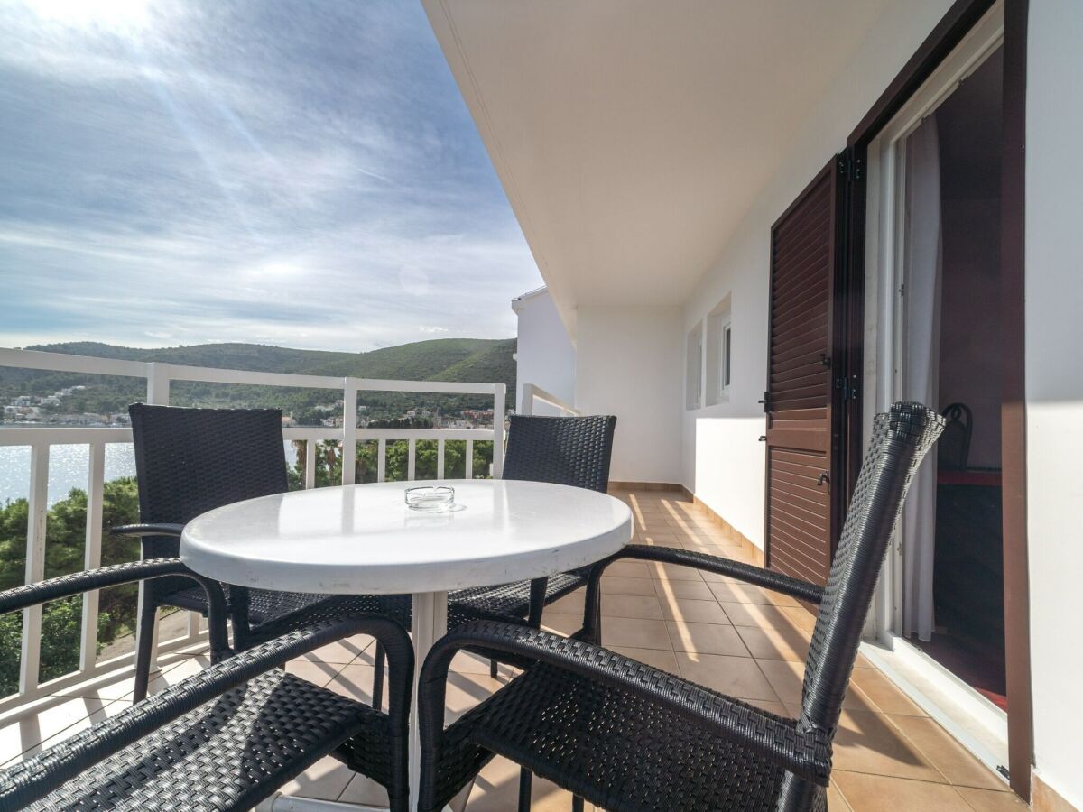 Apartment Hotel Issa - Double Room Sea View 12 - Outdoor photo 2