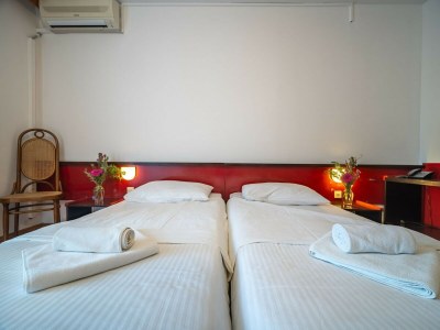 Apartment Hotel Issa - Double Room Sea View 43 - Features photo 19