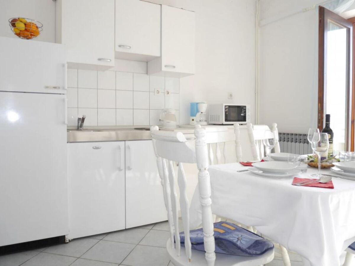 Apartment Two Bedroom Apartment 1 - Features photo 3