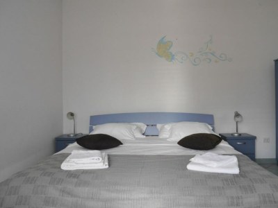 Apartment Dugi Rat Seaside Apartments - 2 Bedroom 3 - Features photo 7