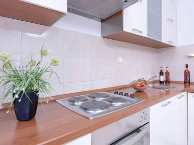 Apartment One Bedroom Luxury Apartment with Balcony and Sea View 1 - Features photo 11