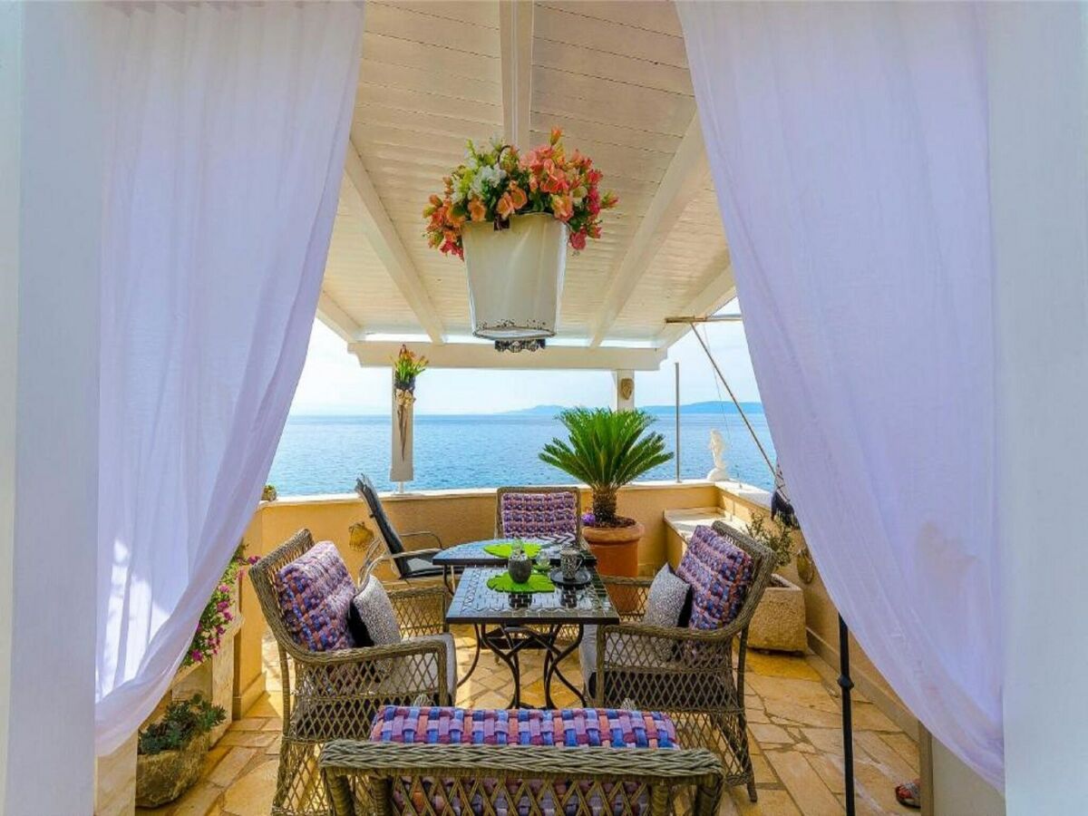 Apartment Apartments Nives -Standard 2 Bedroom Apartment(A1) - Outdoor photo 2