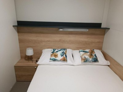 caravan Standard Two Bedroom Mobile Home with Terrace and Sea View (Br3) - Features photo 12