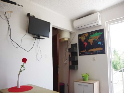 Apartment One Bedroom Apartment with Balcony 3 - Features photo 5