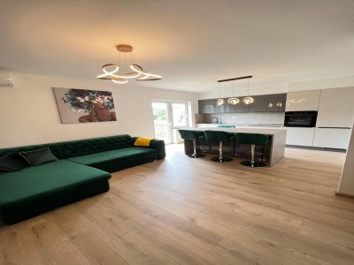 Apartment Four-Bedroom Apartment With Sea View - Outdoor photo 19