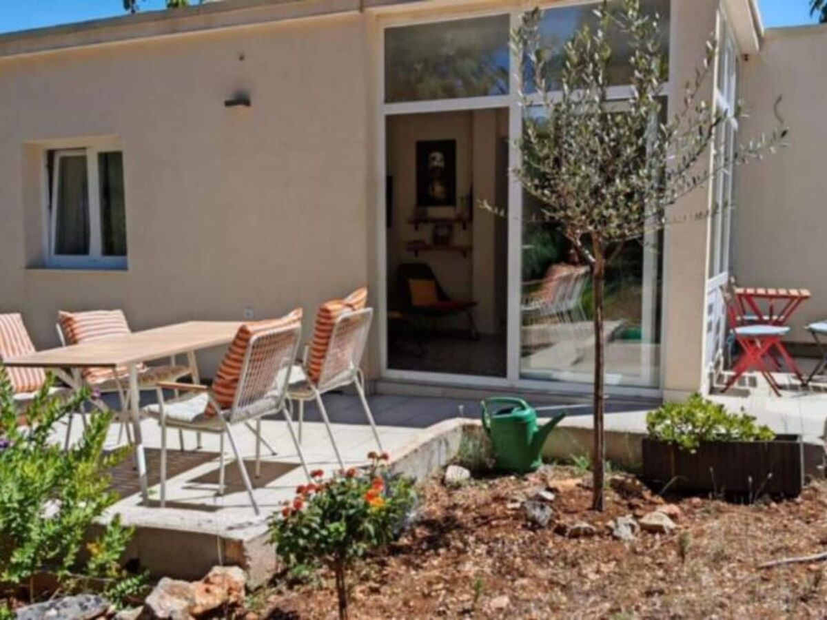 Holiday house Four Bedroom Holiday Home with Pool