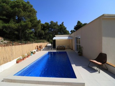 Holiday house Four Bedroom Holiday Home with Pool - Outdoor photo 27