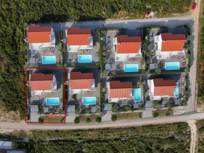 Villa Luxury Escape with Swimming Pool & Modern Design - Four Bedroom Villa with Private Pool ( Villa 1) - Outdoor photo 7