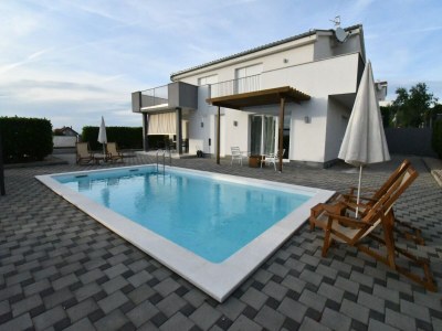 Villa Luxury Escape with Swimming Pool & Modern Design - Four Bedroom Villa with Private Pool ( Villa 1) - Outdoor photo 71