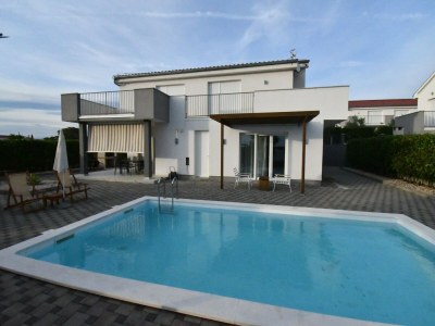 Villa Luxury Escape with Swimming Pool & Modern Design - Four Bedroom Villa with Private Pool ( Villa 1) - Outdoor photo 72