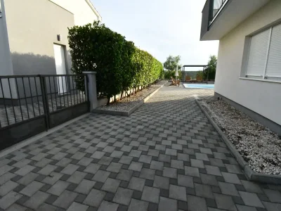 Villa Superior Four Bedroom Villa with Private Pool ( Villa 2) in Galovac - Villa