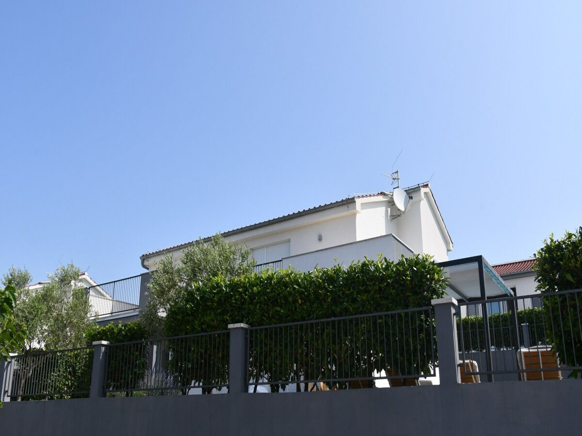 Villa Deluxe Four Bedroom Villa with Private Pool ( Villa 4) - Outdoor photo 5