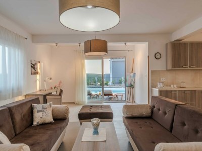 Villa Deluxe Four Bedroom Villa with Sea View and Private Pool (Villa 5) - Features photo 18