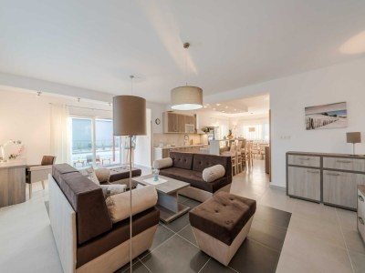 Villa Deluxe Four Bedroom Villa with Sea View and Private Pool (Villa 5) - Features photo 21