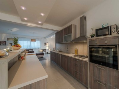 Villa Deluxe Four Bedroom Villa with Sea View and Private Pool (Villa 5) - Features photo 29