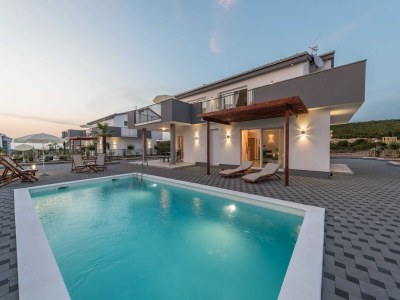 Villa Deluxe Four Bedroom Villa with Sea View and Private Pool (Villa 5) - Outdoor photo 61