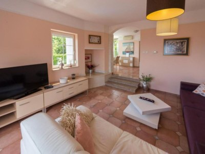 Apartment Three bedroom apartment with balcony in Ičići - Apartment