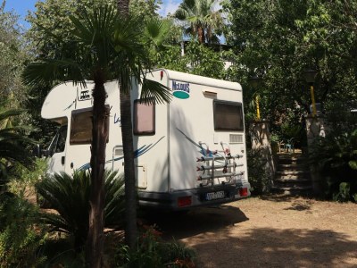 Apartment Silver Gate Rooms-Diocletian's Palace - Quardruple Room - Outdoor photo 9