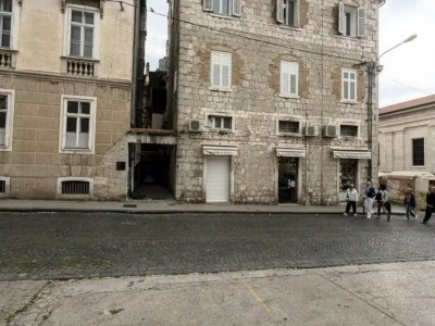 Apartment Silver Gate Rooms-Diocletian's Palace - Quardruple Room 1 - Outdoor photo 2