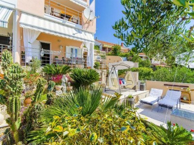 Apartment Apartments Nives - Two Bedroom Apartment (A3) - Outdoor photo 5