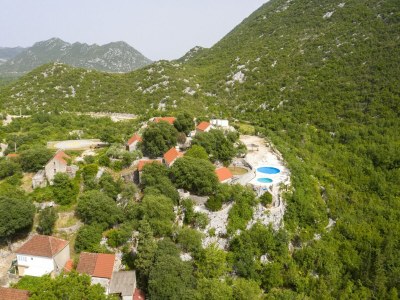 Holiday house Rustical Resort Kokorići/Shared Pool - One Bedroom - Outdoor photo 17