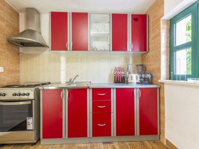 Holiday house House with Two Bedrooms (Dinko HH) - Features photo 6