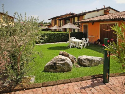 Holiday park Wohnung in Peschiera mit Gemeinschaftspool - Outdoor photo 9