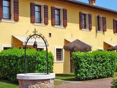 Holiday park Wohnung in Peschiera mit Gemeinschaftspool - Outdoor photo 11