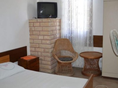 Apartment Apartments Miki Rogoznica - Comfort Two Bedroom Apartment with Terrace - Features photo 10