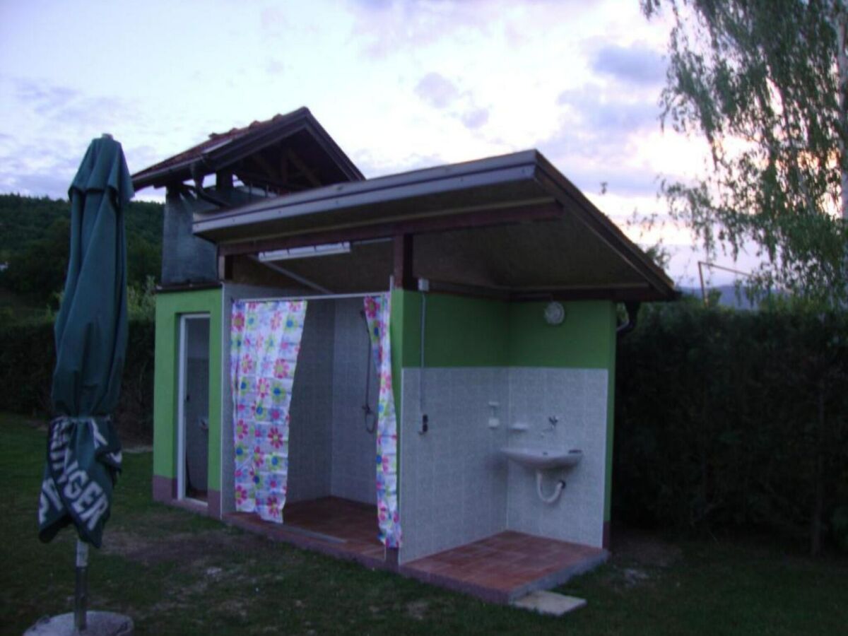 Holiday house Four bedroom house with river view - Outdoor photo 4