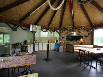 Holiday house Four bedroom house with river view - Features photo 25