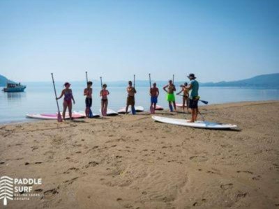 Apartment One-Bedroom Apartment With Lake View - Outdoor photo 29