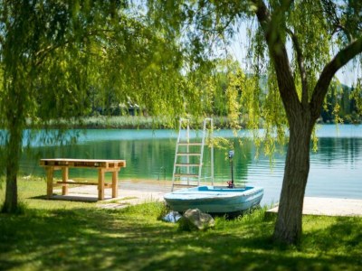 Apartment One-Bedroom Apartment With Lake View - Outdoor photo 40