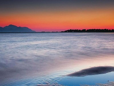 Apartment One-Bedroom Apartment With Lake View - Outdoor photo 45