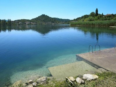 Apartment One-Bedroom Apartment With Lake View - Outdoor photo 46