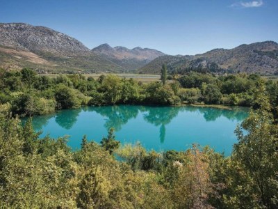 Apartment One-Bedroom Apartment With Lake View - Outdoor photo 50