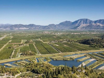 Apartment One-Bedroom Apartment With Lake View - Outdoor photo 68