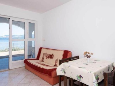 Apartment Spacious and Cozy Seafront Apartments - Two Bedroom Apartment  with Terrace and Sea View - Features photo 18