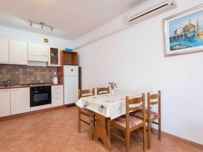 Apartment Spacious and Cozy Seafront Apartments - Two Bedroom Apartment  with Terrace and Sea View - Features photo 21