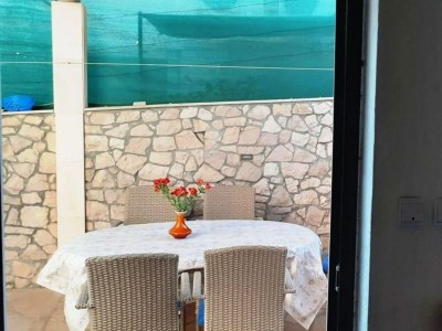 Apartment Two Bedroom Apartment - Outdoor photo 13