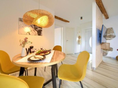 Apartment One-Bedroom Apartment With Terrace - Features photo 10