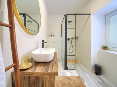 Apartment One-Bedroom Apartment With Terrace - Features photo 16